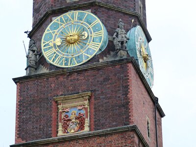 Time clock tower time of