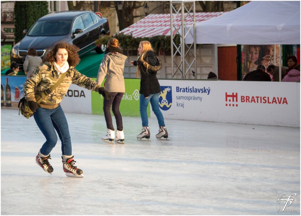 Figure skating winter sports people