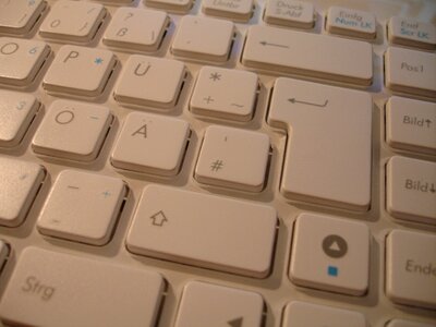 Input device periphaerie white
