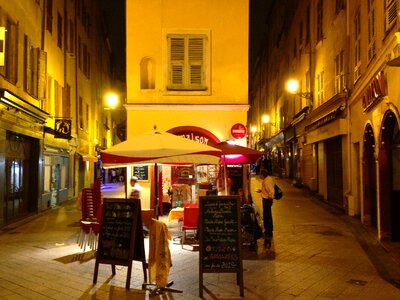 City road night