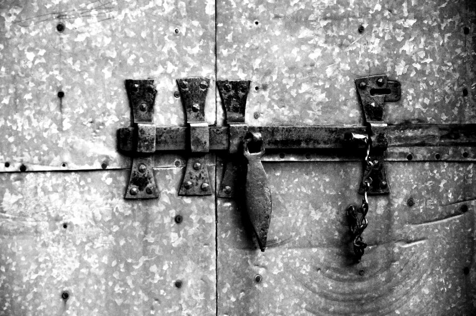 Door black and white closure