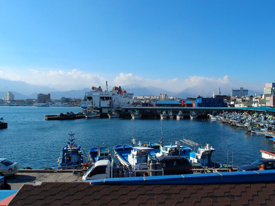 Winter sea times sea