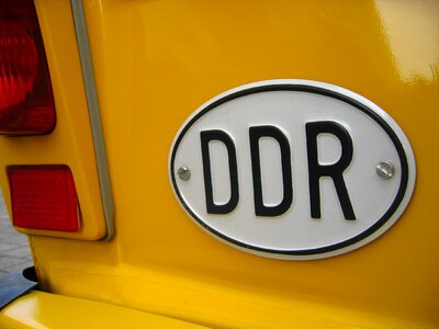 Divided germany german democratic republic auto