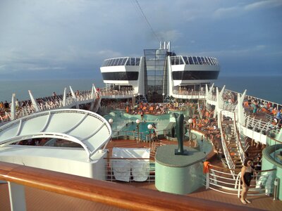 Mar cruise maritime transport photo