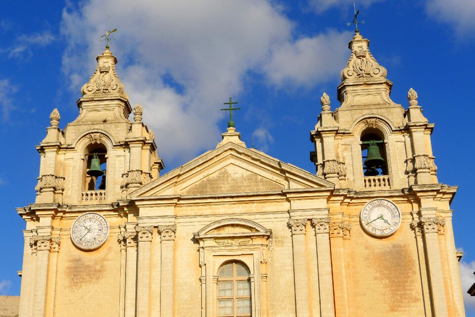 Clock religion cathedral photo