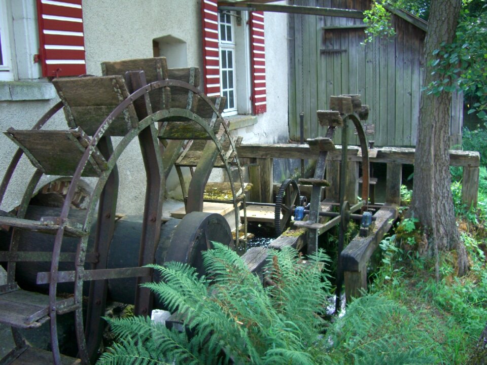 Kirchzarten kienzlerschmiede waterwheel