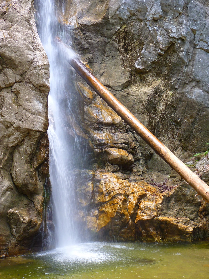 Water log lainbachfall