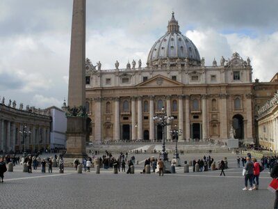 Vatican city italy famous photo