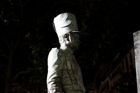 Plaza sculpture face
