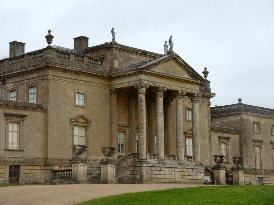 Garden england house