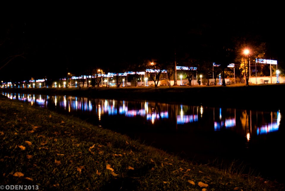 Lights river side bulb