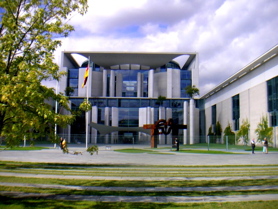 Federal chancellery architecture berlin
