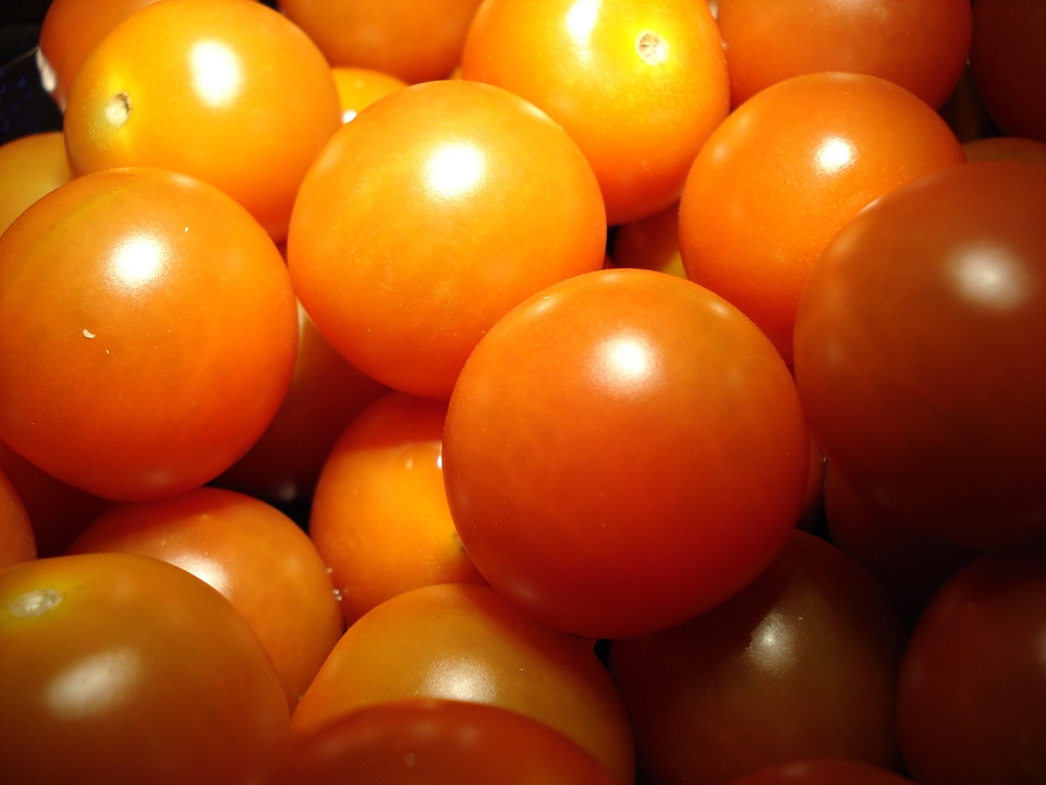Cook vegetables red
