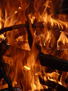 Burn firelight embers