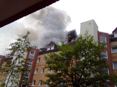 Brand apartment fire smoke