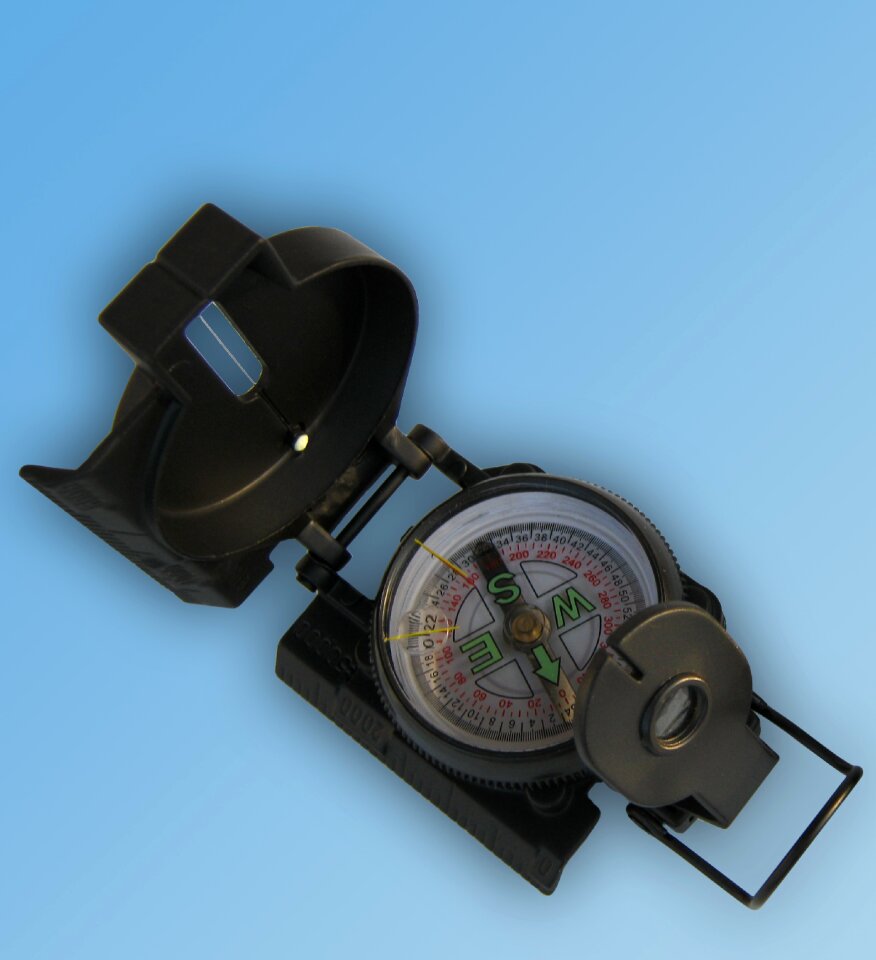Outdoor ad magnetic