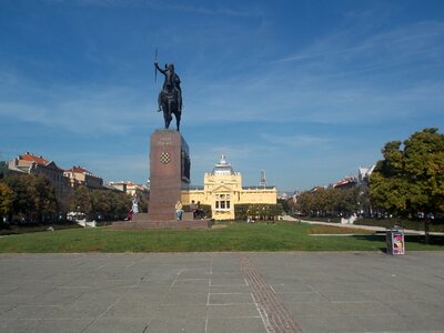 Square summer monument photo