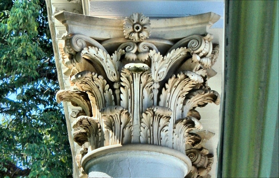 Architecture classical ornate