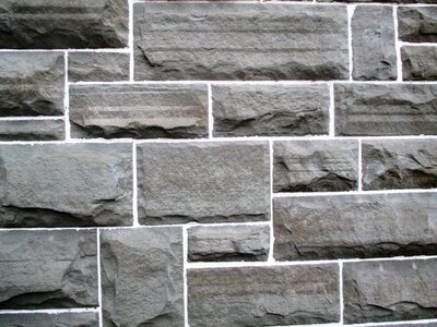 Sand stone joints white