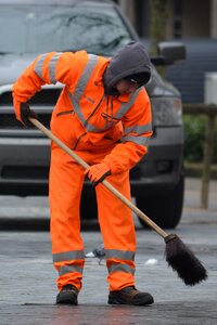 Cleaning people scavenger