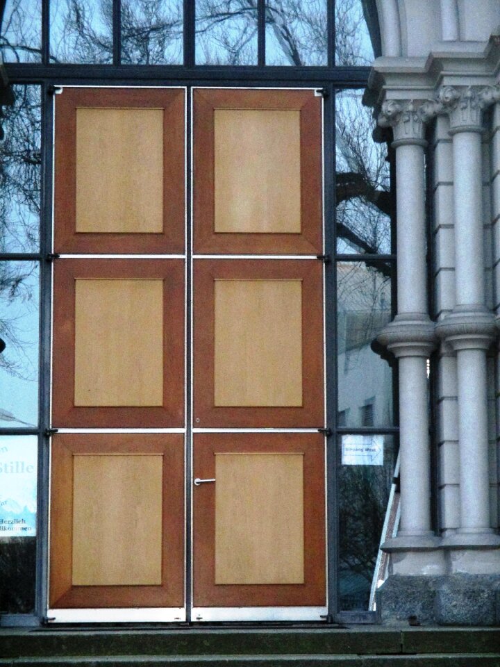 Wood columnar church