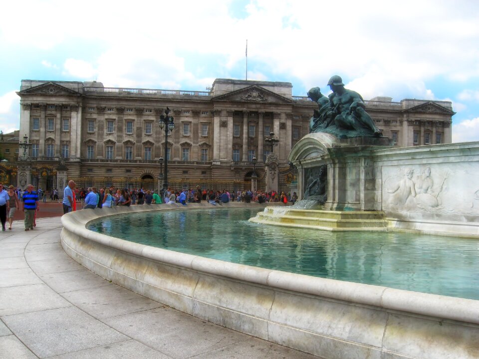 Buckingham palace london