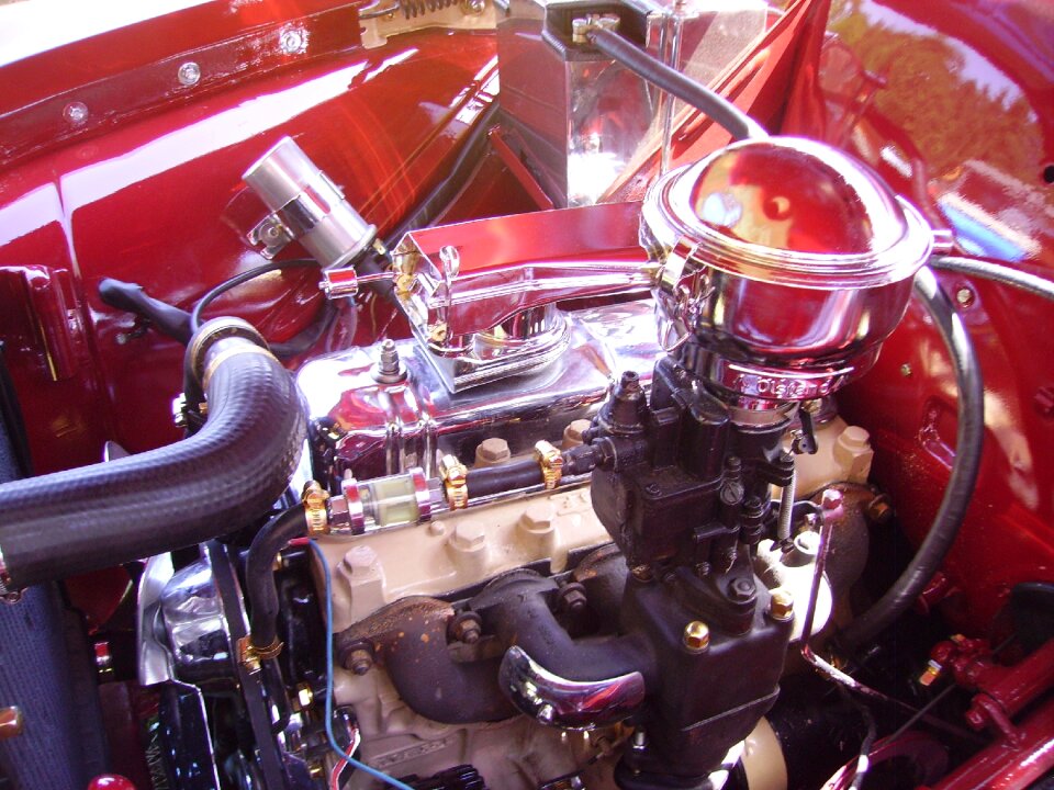 Tuning automobile engine compartment