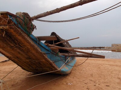 Sri lanka boat sea photo