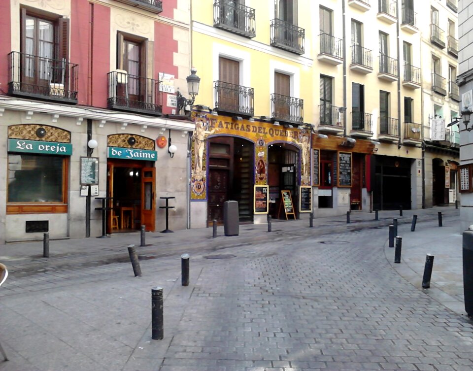 Madrid boozer tavern