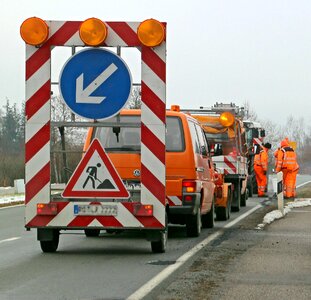 Attention warning lights road photo