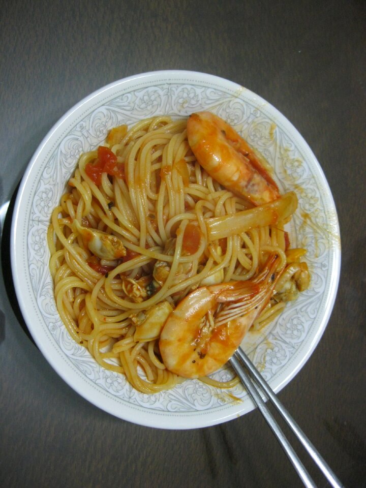 Tomato sauce if seafood