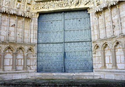 Blue doors church doors church architecture photo