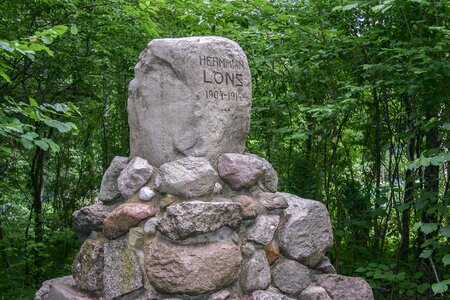 Memorial gifhorn angle photo