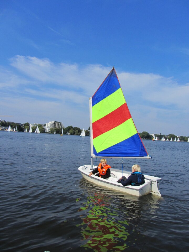 Alster children sailing building