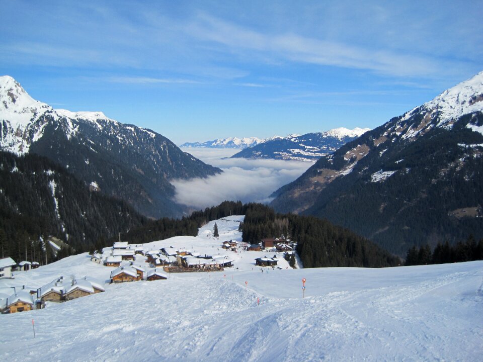Ski area skiing mountains