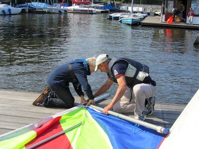 Building optimist dinghy