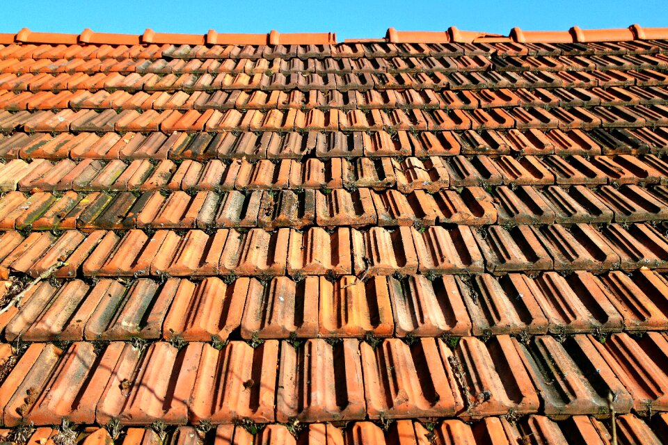 Brick roofing weather