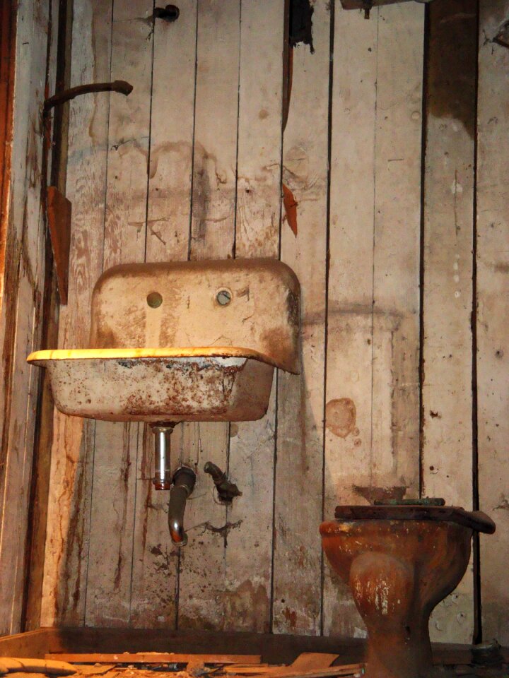 Water washing basin