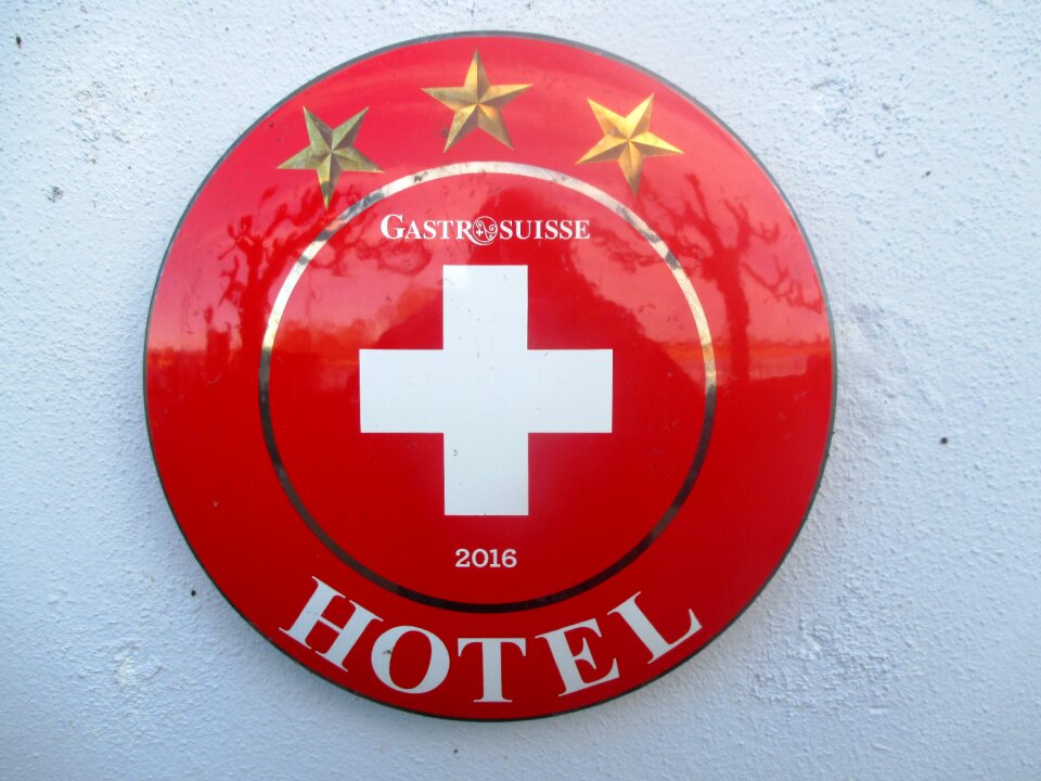 Golden star marking mirroring