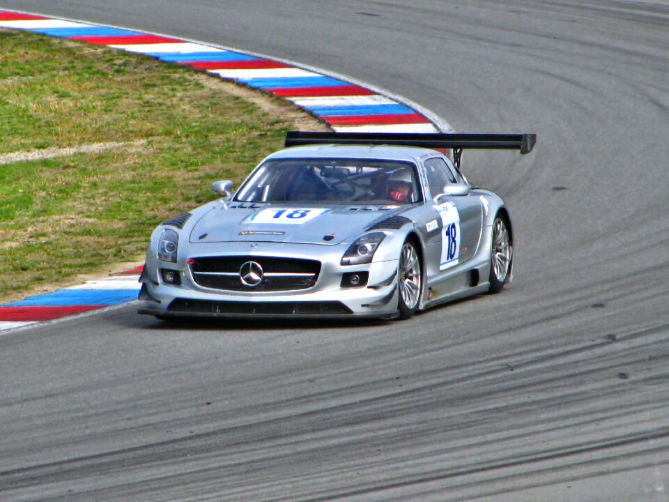 Driving vehicles fia gt
