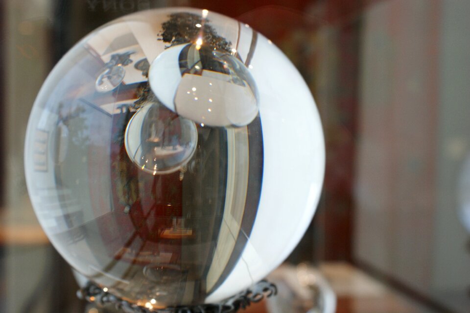 Decoration ball transparent