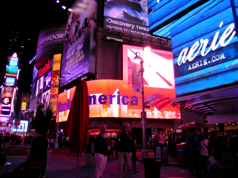 Manhattan nigh night lights photo