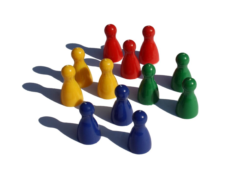 Human network play stone
