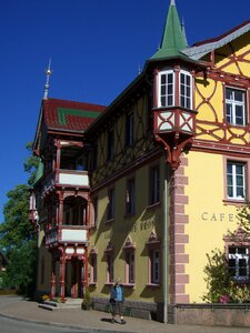 Historical facade bay window