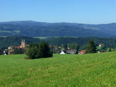 Twin towers of the church horizon chain of the high black forest