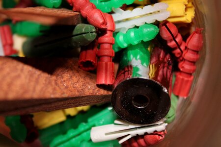 Screw plugs fixing system plastic