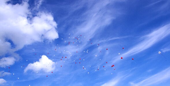 Sky balloons blue