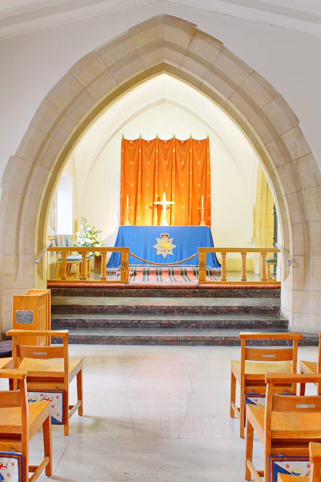 Surrey church religion