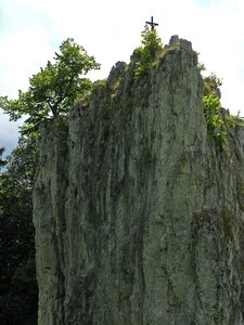 Peak cross summit cross