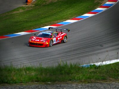 Driving vehicles fia gt photo